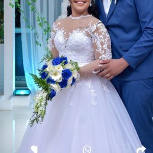 Wedding dress